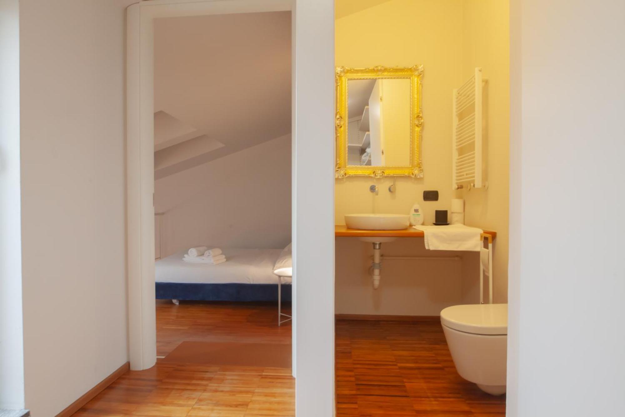 Navigli Design Apartment With Balcony Milano Eksteriør billede